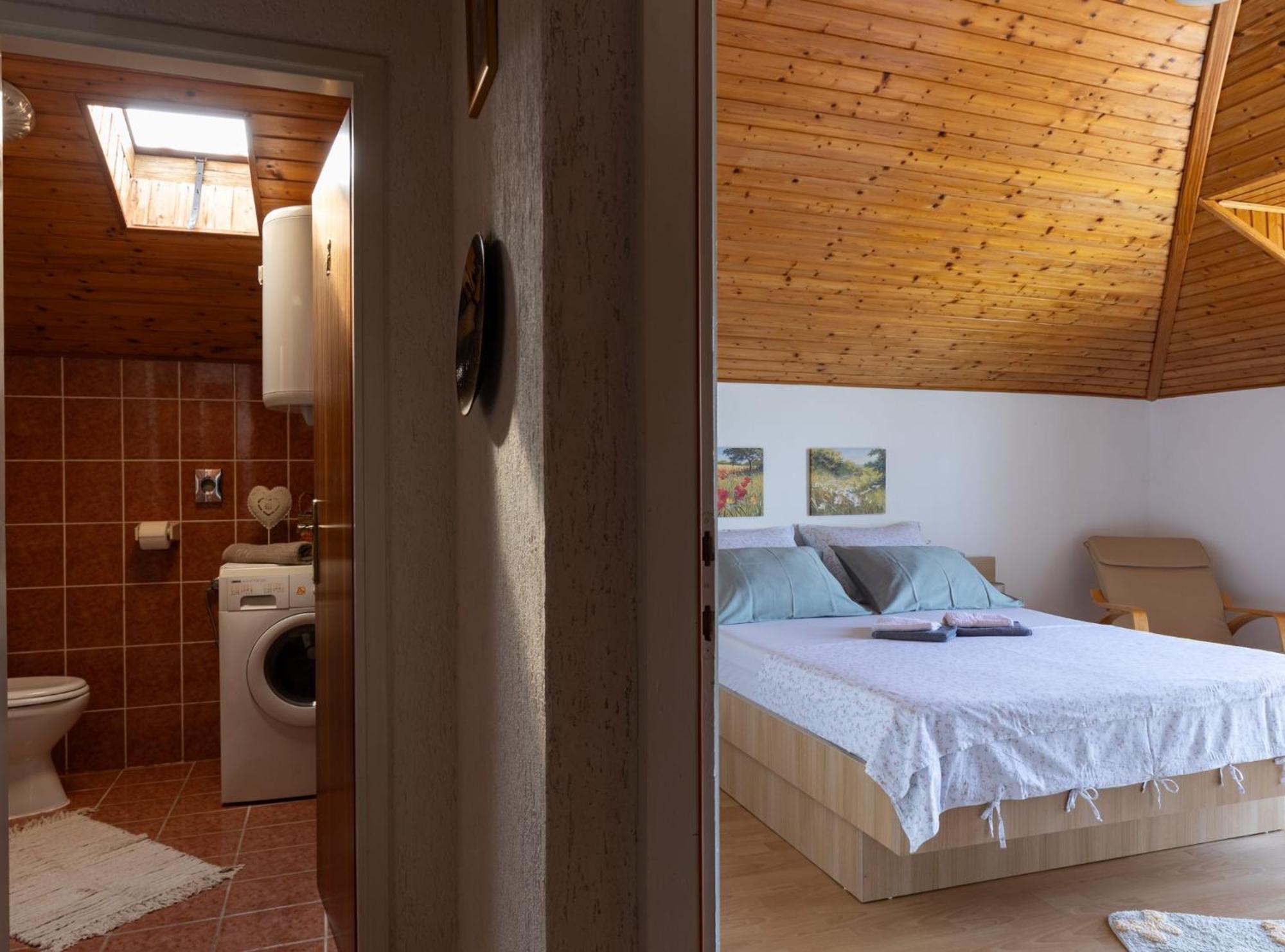 Villa Source With Private Pool Pridvorje Екстериор снимка